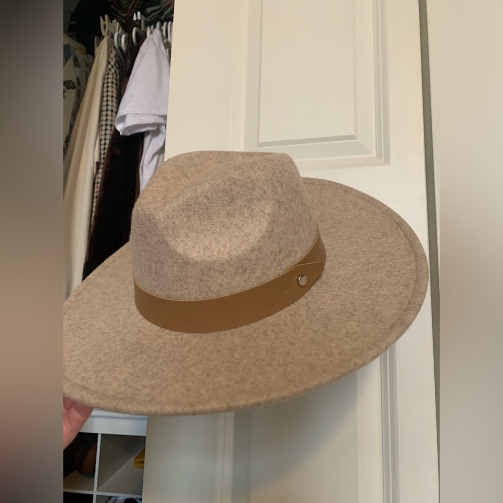 Western Rimmed Hat NWT